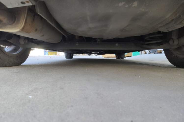 Used Nissan Livina 2013 Jinrui 1.6XL CVT Comfort Edition Chassis Rear