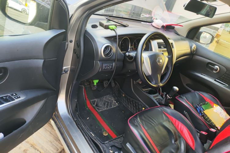 Used Nissan Livina 2013 Jingrui 1.6XL Manual Comfort Edition Driver Seat
