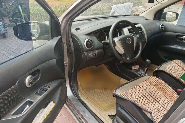 Used Nissan Livina 2013 Jinrui 1.6XL CVT Comfort Edition Driver Seat