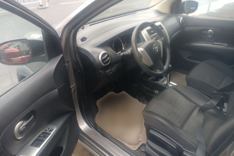 Used Nissan Livina 2013 Jinrui 1.6XL CVT Comfort Edition Driver Seat