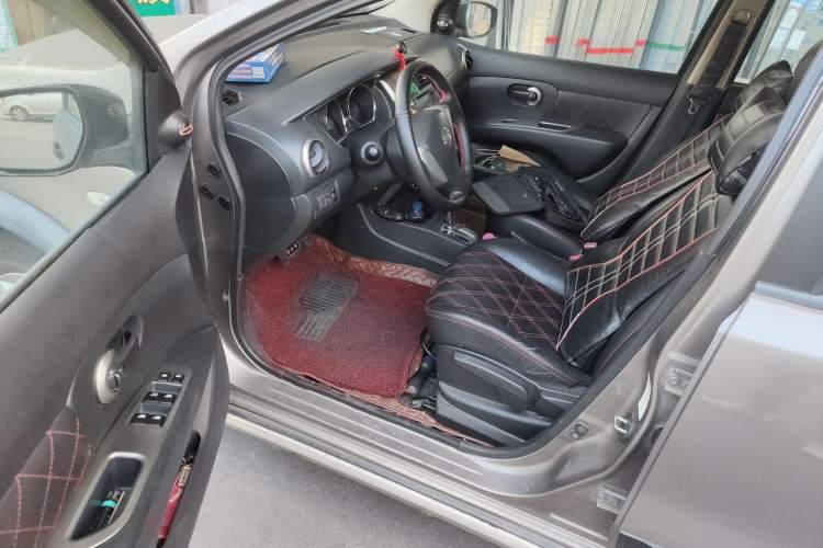 Used Nissan Livina 2013 Jinrui 1.6XL CVT Comfort Edition Driver Seat