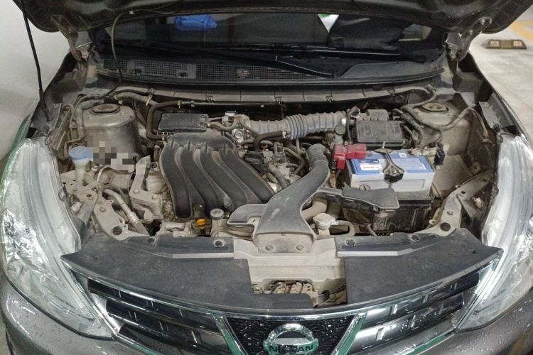 Used Nissan Livina 2013 Jingrui 1.6XL Manual Comfort Edition Engine Bay
