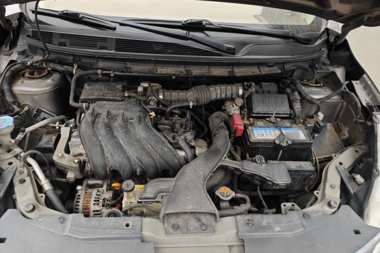 Used Nissan Livina 2013 1.6XE CVT Comfort Edition Engine Bay