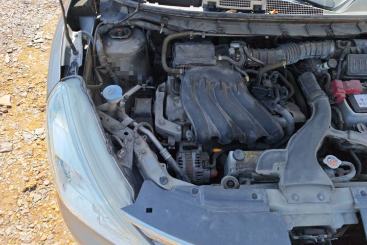 Used Nissan Livina 2013 1.6XE CVT Comfort Edition Engine Bay Right