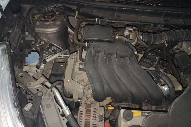 Used Nissan Livina 2013 1.6XE CVT Comfort Edition Engine Bay Right