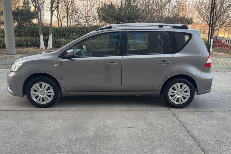 Used Nissan Livina 2013 1.6XE Manual Comfort Edition Exterior 7
