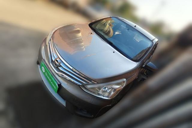 Used Nissan Livina 2013 1.6XE Manual Comfort Edition