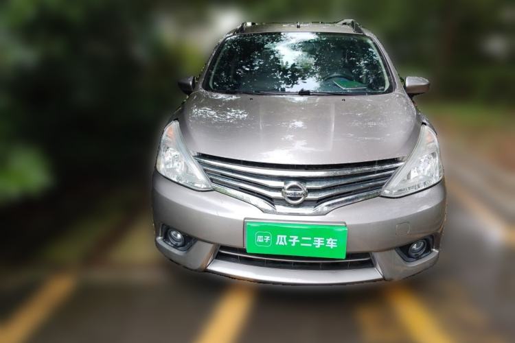 Used Nissan Livina 2013 1.6XE Manual Comfort Edition Front