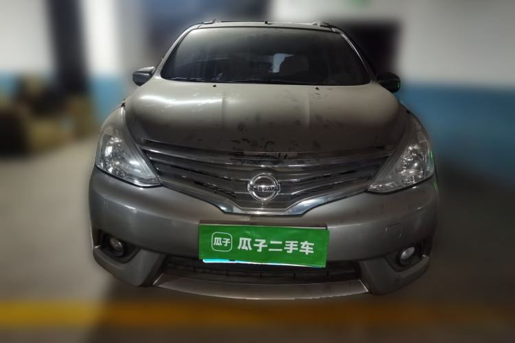 Used Nissan Livina 2013 1.6XE Manual Comfort Edition Front