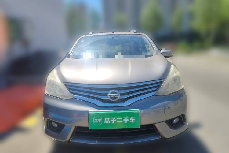 Used Nissan Livina 2013 1.6XE Manual Comfort Edition Front