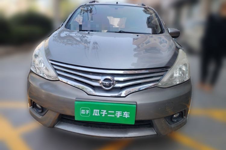 Used Nissan Livina 2013 1.6XE Manual Comfort Edition Front