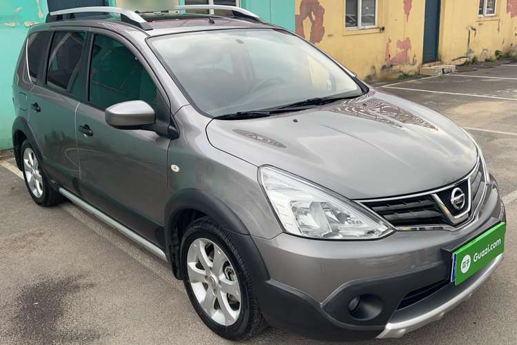 Used Nissan Livina 2013 JINRUI 1.6XV CVT Luxury Edition Front Right 45 Deg