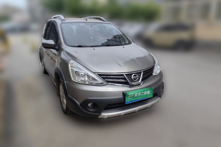 Used Nissan Livina 2013 Jingrui 1.6XL Manual Comfort Edition Front Right 45 Deg