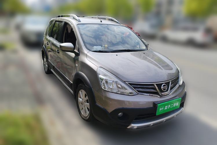 Used Nissan Livina 2013 Jingrui 1.6XL Manual Comfort Edition Front Right 45 Deg