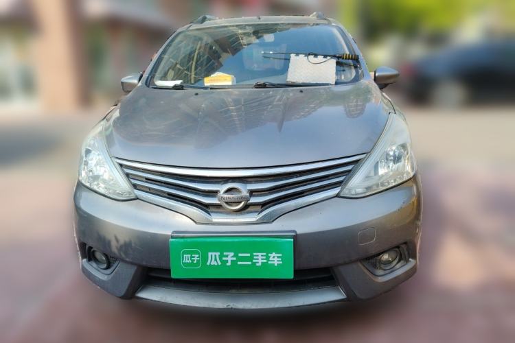 Used Nissan Livina 2013 1.6XE Manual Comfort Edition Front
