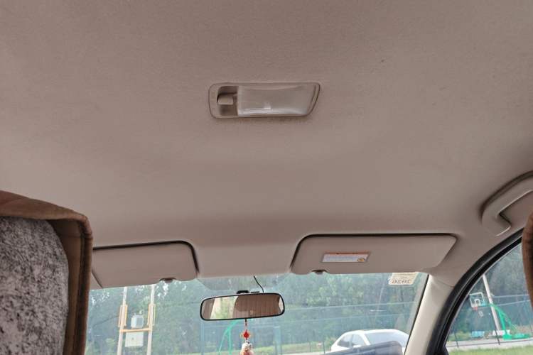 Used Nissan Livina 2013 Jingrui 1.6XL Manual Comfort Edition Headliner