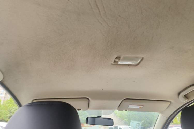 Used Nissan Livina 2013 1.6XE CVT Comfort Edition Headliner