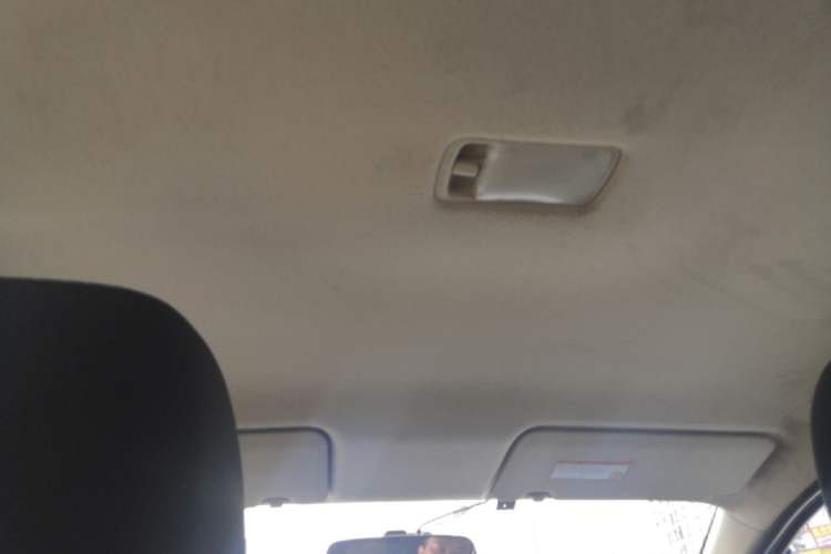 Used Nissan Livina 2013 1.6XE CVT Comfort Edition Headliner