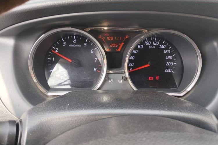 Used Nissan Livina 2013 1.6XE Manual Comfort Edition Instrument Cluster