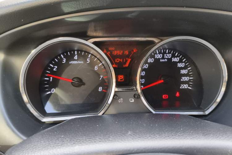 Used Nissan Livina 2013 1.6XL CVT Luxury Edition Instrument Cluster