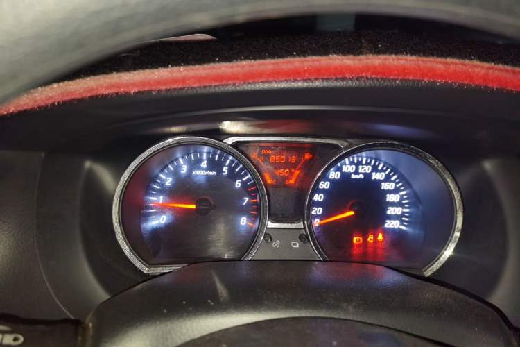Used Nissan Livina 2013 1.6XE Manual Comfort Edition Instrument Cluster