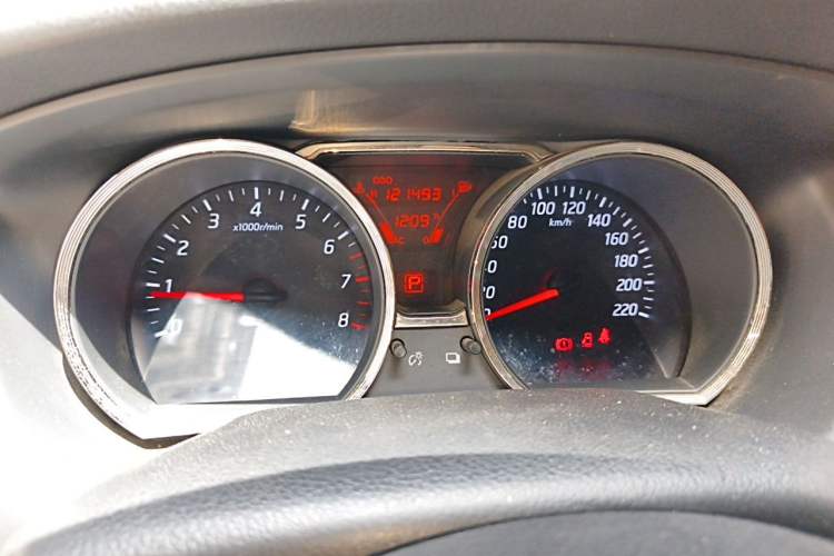 Used Nissan Livina 2013 Jinrui 1.6XL CVT Comfort Edition Instrument Cluster