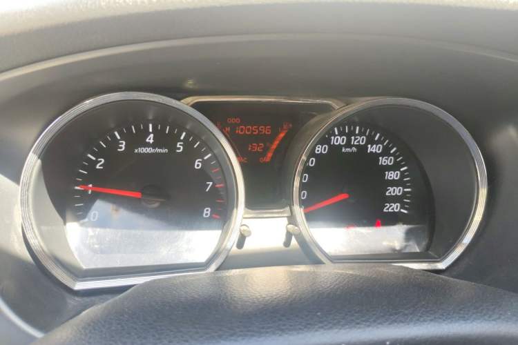 Used Nissan Livina 2013 1.6XE Manual Comfort Edition Instrument Cluster