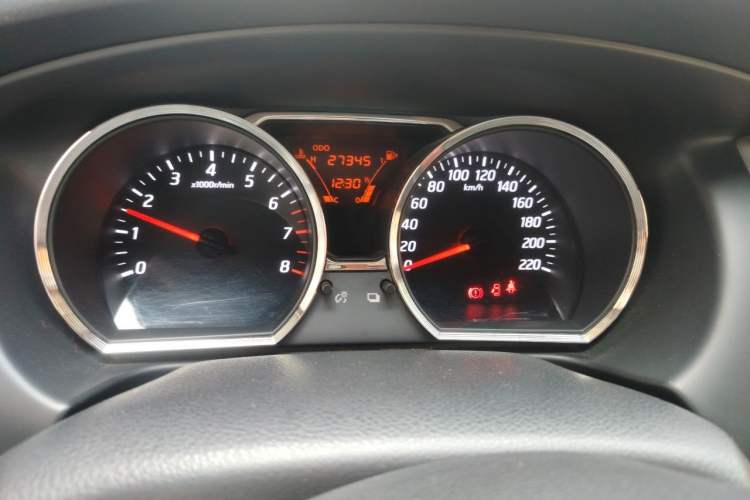 Used Nissan Livina 2013 1.6XE Manual Comfort Edition Instrument Cluster
