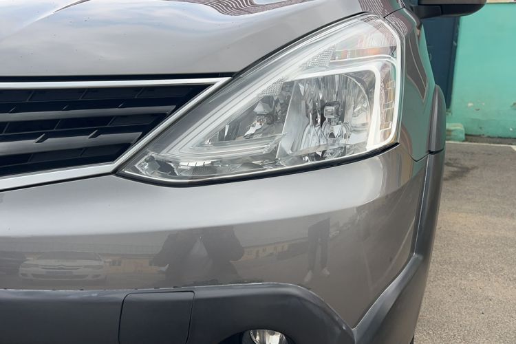 Used Nissan Livina 2013 JINRUI 1.6XV CVT Luxury Edition Left Front Headlight