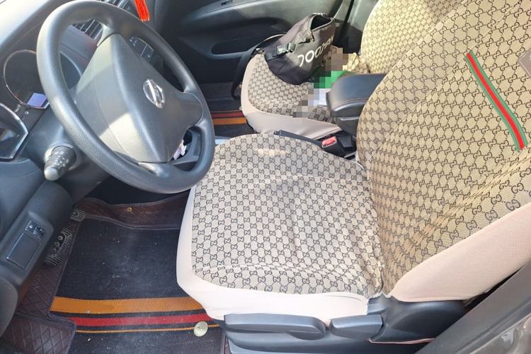 Used Nissan Livina 2013 1.6XE CVT Comfort Edition Left Front Seat