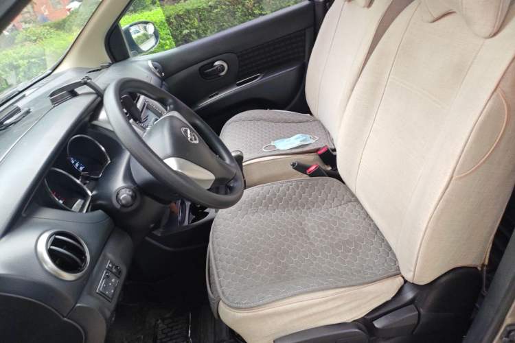 Used Nissan Livina 2013 Jingrui 1.6XL Manual Comfort Edition Left Front Seat