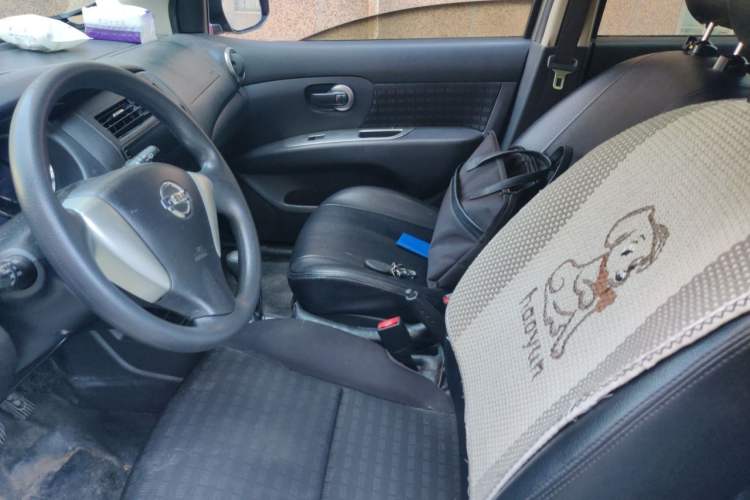 Used Nissan Livina 2013 JINRUI 1.6XV CVT Luxury Edition Left Front Seat