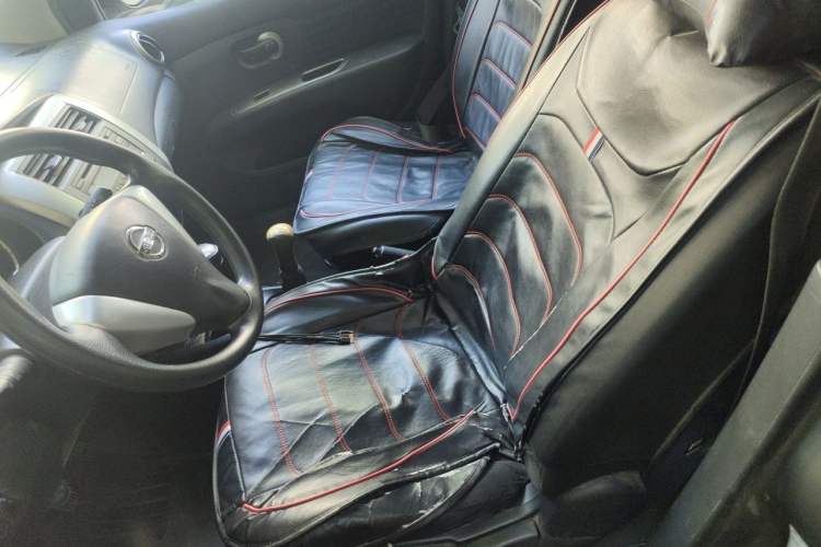 Used Nissan Livina 2013 Jingrui 1.6XL Manual Comfort Edition Left Front Seat