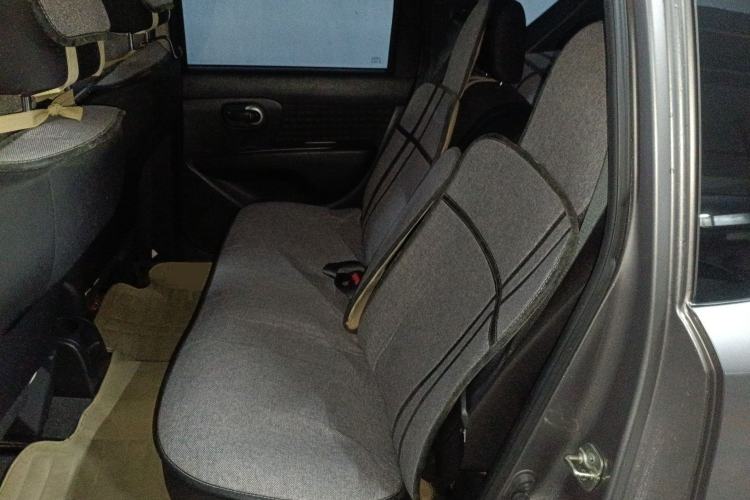 Used Nissan Livina 2013 Jingrui 1.6XL Manual Comfort Edition Left Rear Seat