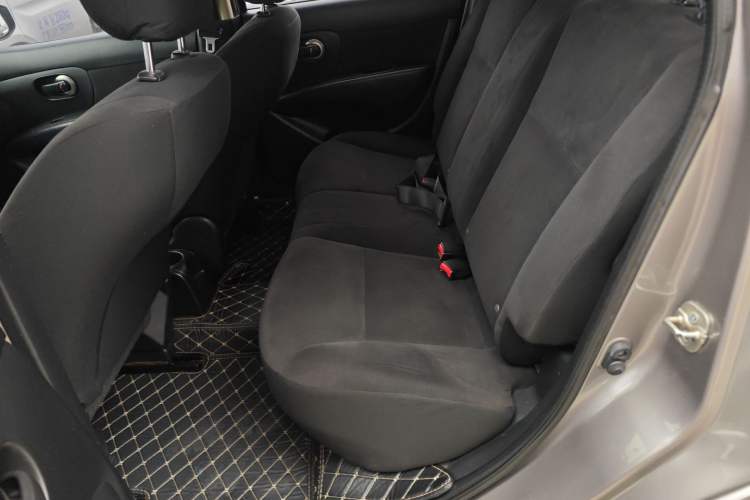 Used Nissan Livina 2013 1.6XE CVT Comfort Edition Left Rear Seat