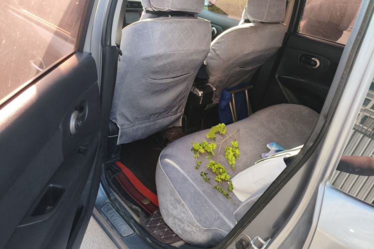 Used Nissan Livina 2013 1.6XE Manual Comfort Edition Left Rear Seat