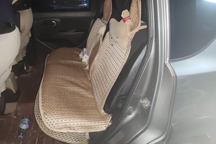 Used Nissan Livina 2013 Jinrui 1.6XL CVT Comfort Edition Left Rear Seat