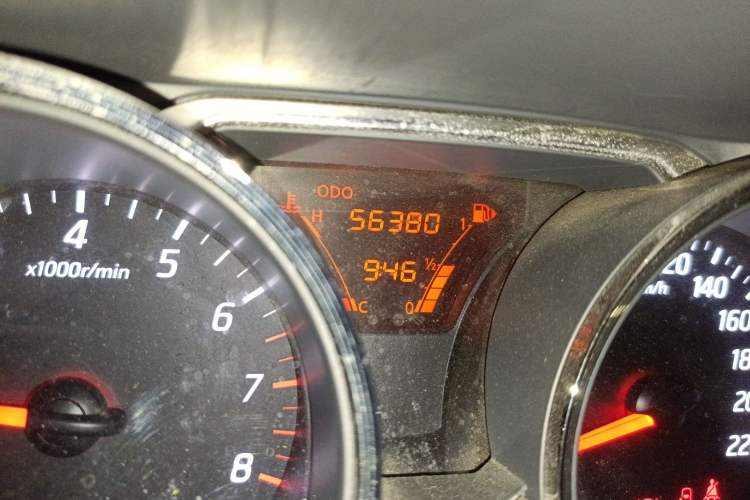 Used Nissan Livina 2013 Jingrui 1.6XL Manual Comfort Edition Odometer Close Up