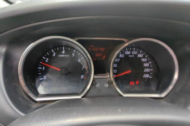 Used Nissan Livina 2013 Jingrui 1.6XL Manual Comfort Edition Odometer Close Up