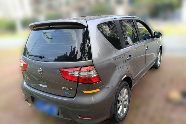 Used Nissan Livina 2013 1.6XL Manual Luxury Edition Rear Right 45 Deg