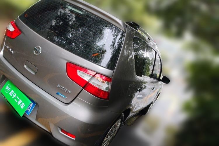 Used Nissan Livina 2013 1.6XE Manual Comfort Edition Rear Right 45 Deg