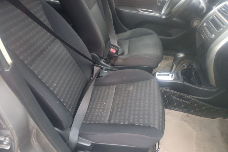 Used Nissan Livina 2013 Jinrui 1.6XL CVT Comfort Edition Right Front Seat