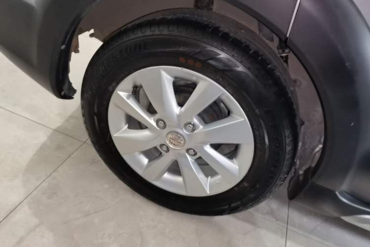 Used Nissan Livina 2013 Jinrui 1.6XL CVT Comfort Edition Right Rear Wheel Hub