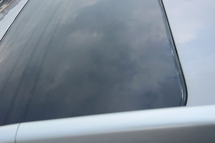 Used Nissan Livina 2013 JINRUI 1.6XV CVT Luxury Edition Roof