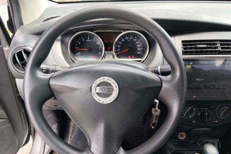 Used Nissan Livina 2013 1.6XE CVT Comfort Edition Steering Wheel