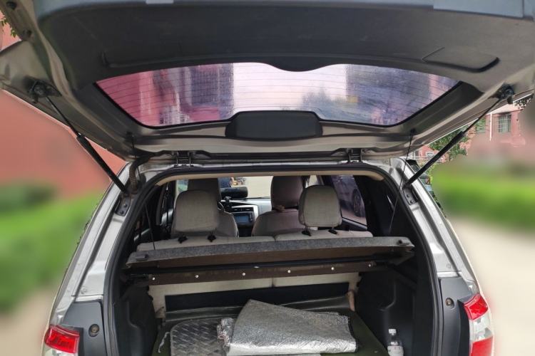 Used Nissan Livina 2013 Jingrui 1.6XL Manual Comfort Edition Trunk