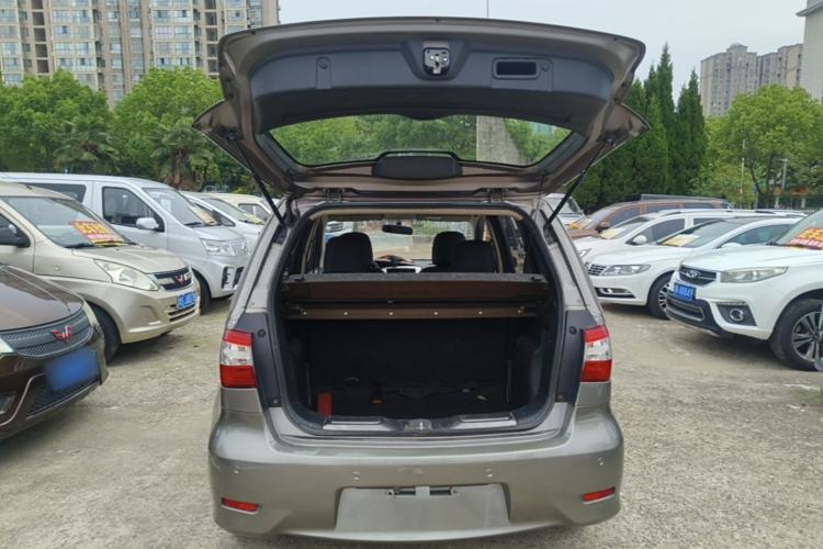 Used Nissan Livina 2013 1.6XE CVT Comfort Edition Trunk