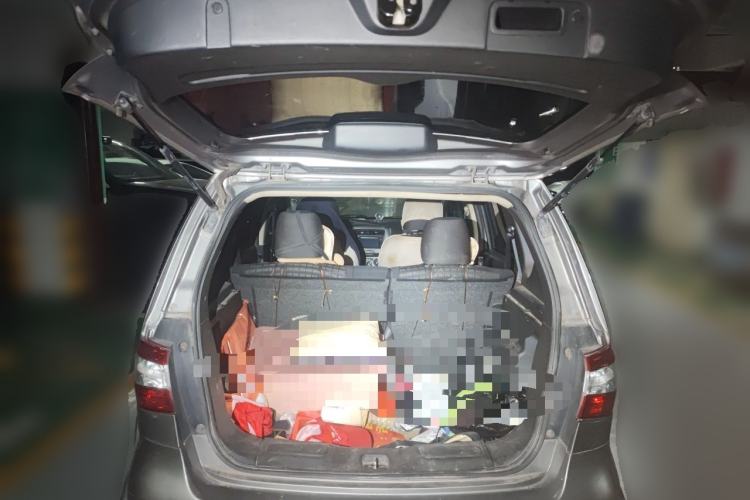 Used Nissan Livina 2013 Jinrui 1.6XL CVT Comfort Edition Trunk