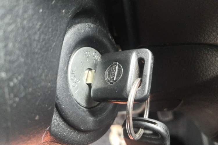 Used Nissan Livina 2013 1.6XE CVT Comfort Edition Vehicle Key