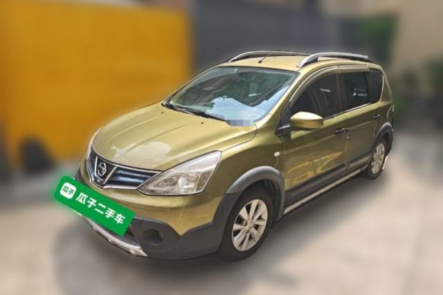 Ojetý Nissan Livina 2013 1.6XE CVT Comfort Edition